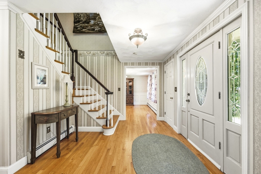 7 Fuller Lane Property Photo 5