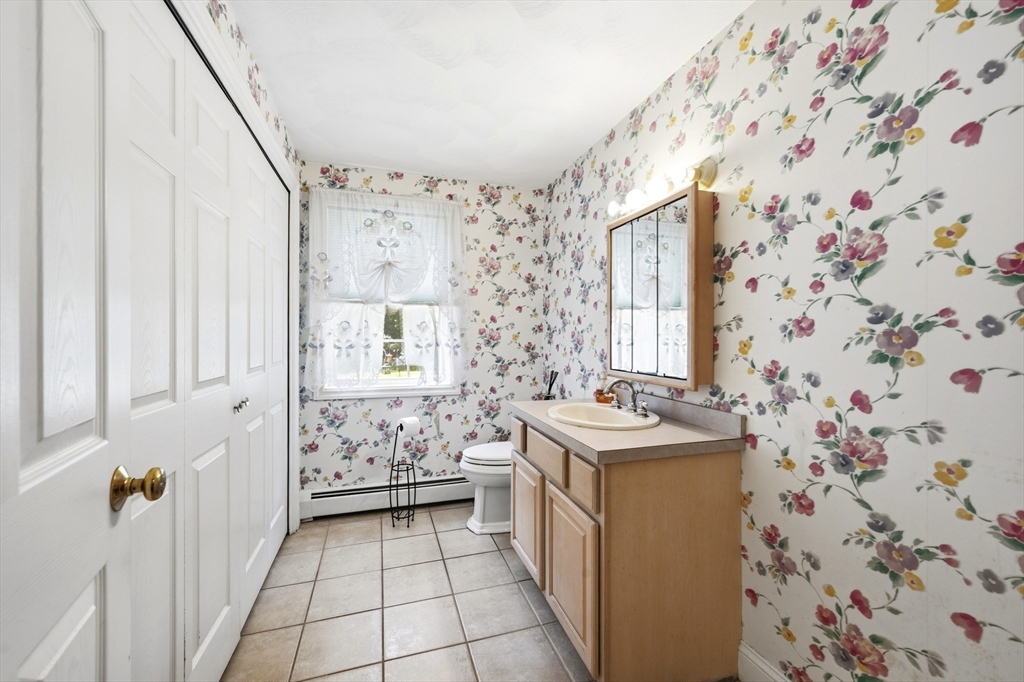 7 Fuller Lane Property Photo 18