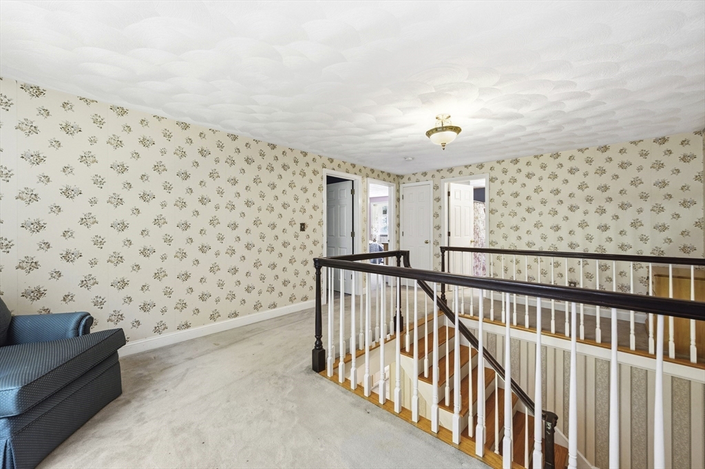 7 Fuller Lane Property Photo 22