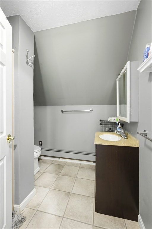 7 Fuller Lane Property Photo 34