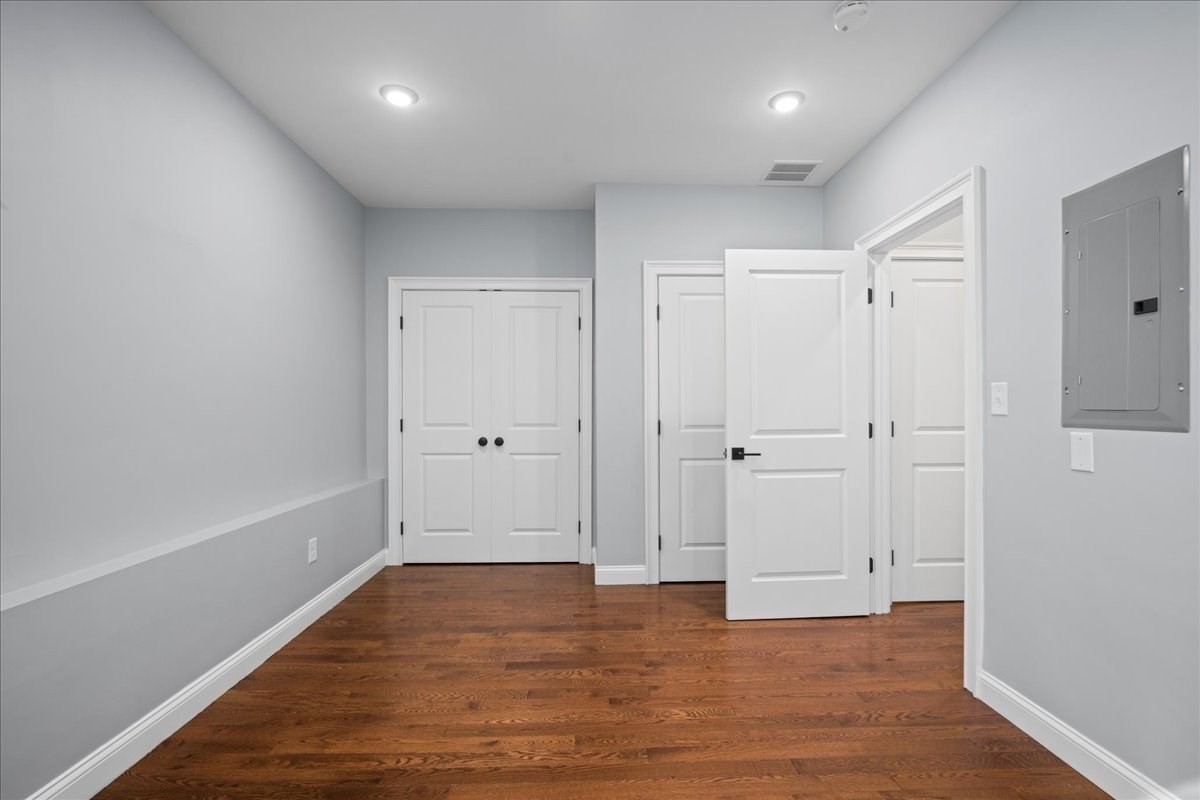 104 Beacon St # 2 Property Photo 12