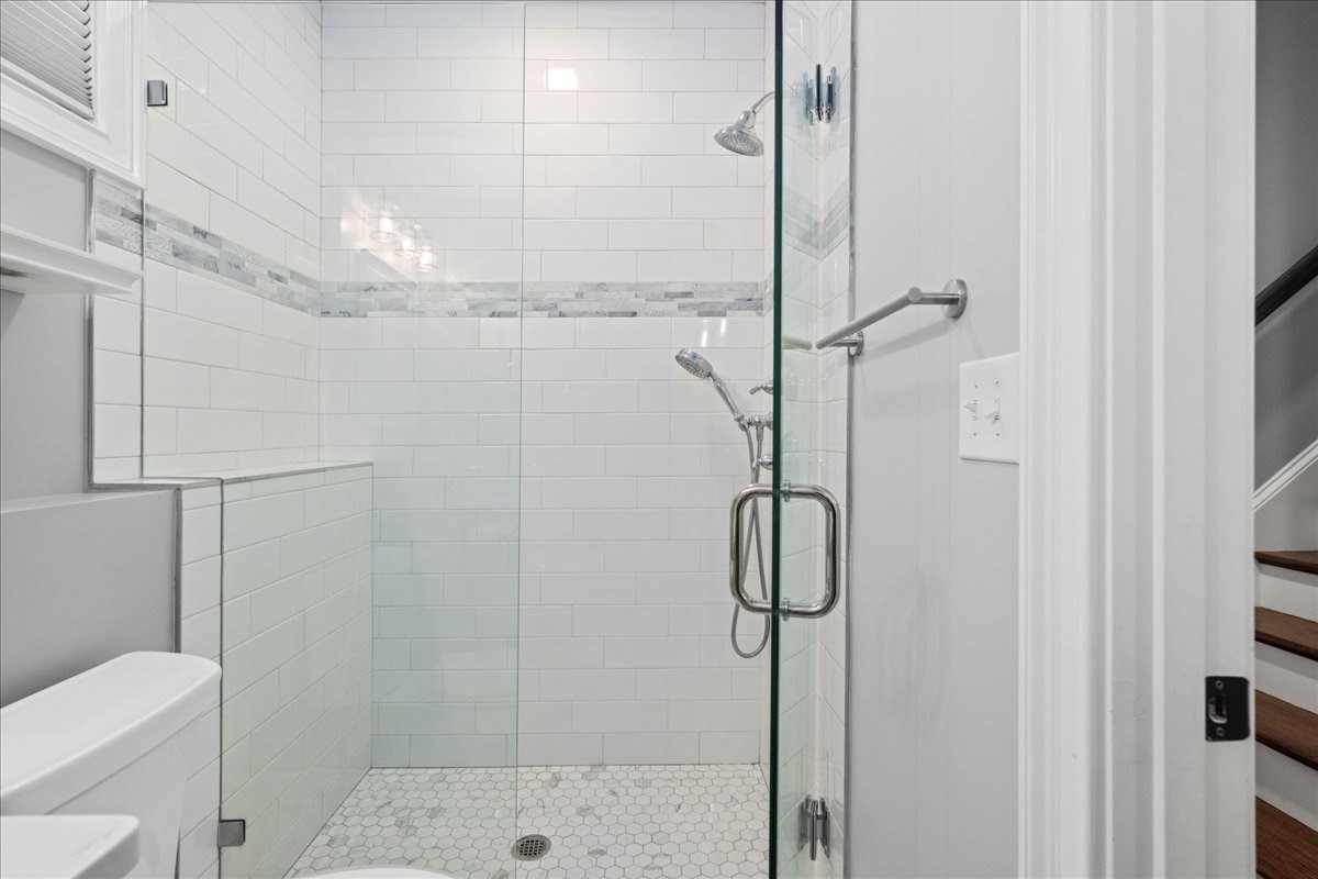 104 Beacon St # 2 Property Photo 14
