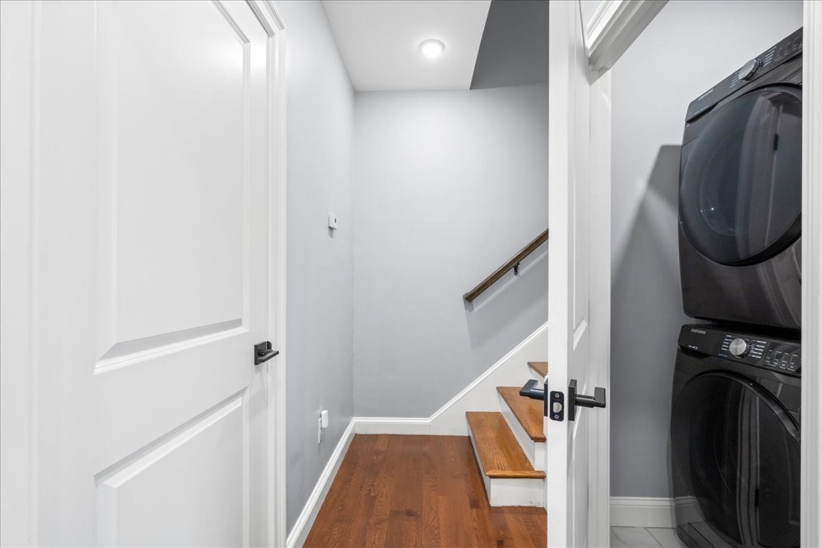 104 Beacon St # 2 Property Photo 16