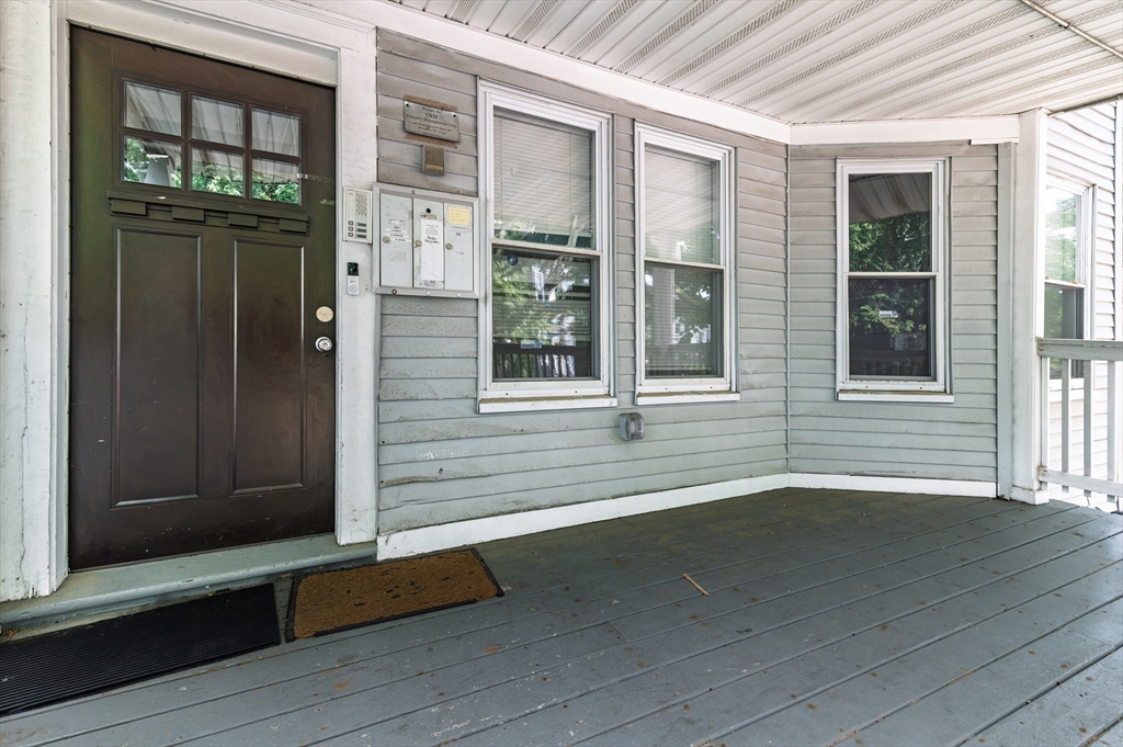 39 Glen Rd Property Photo 2