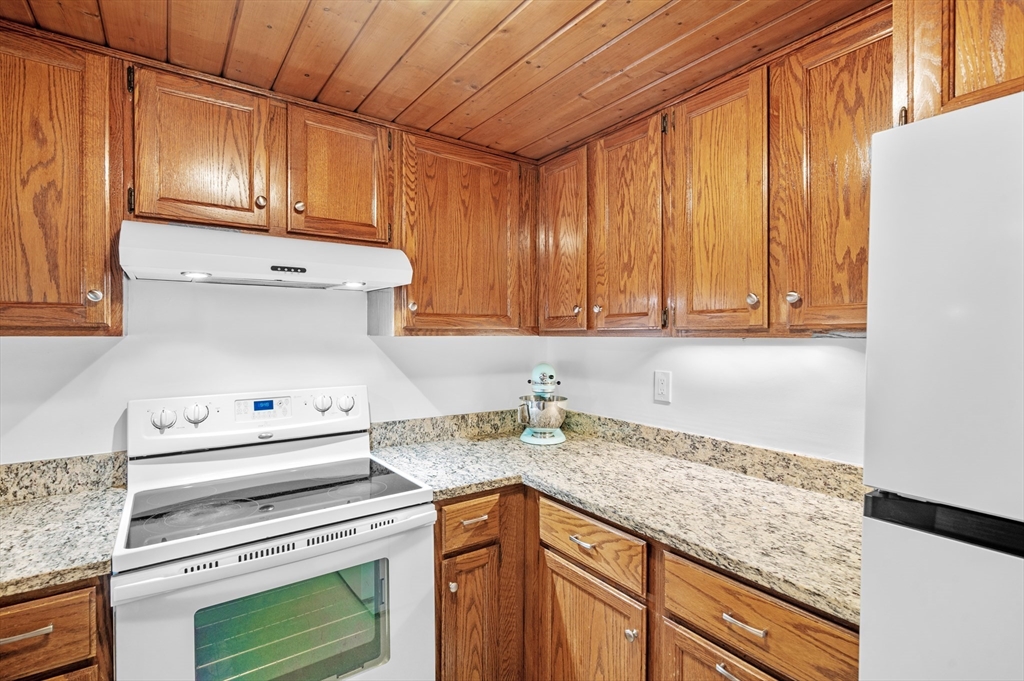 50 Rantoul St # 407 Property Photo 13
