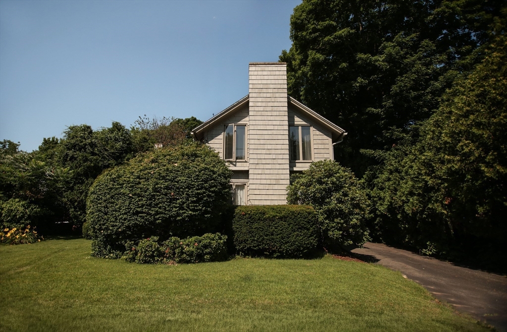 5 Hampden Ct Property Photo 3