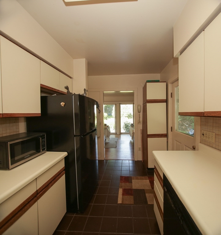 5 Hampden Ct Property Photo 8
