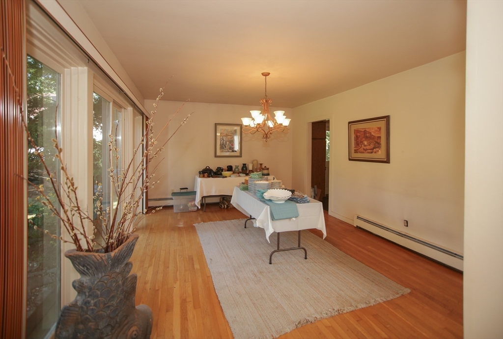 5 Hampden Ct Property Photo 13