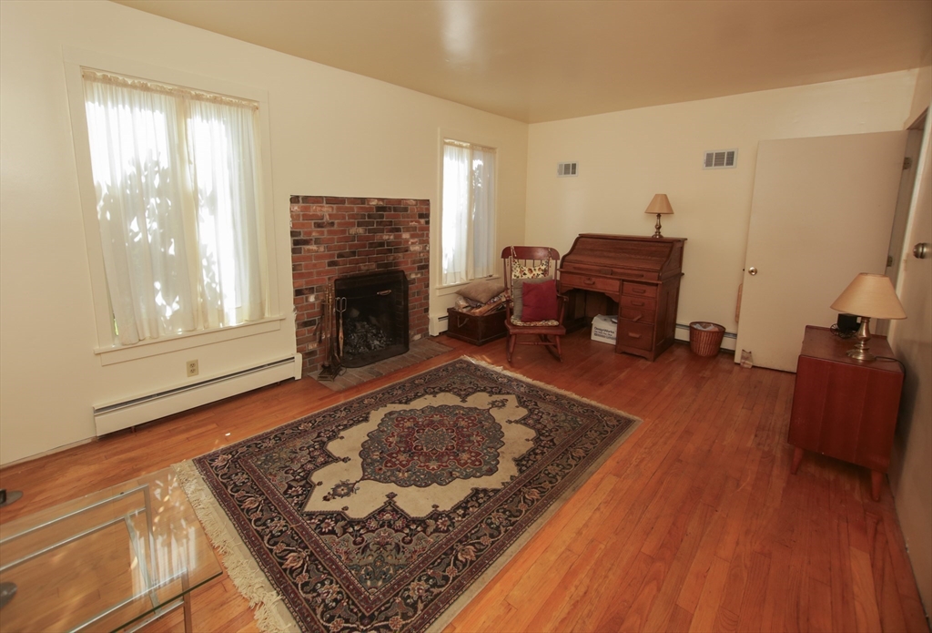 5 Hampden Ct Property Photo 18