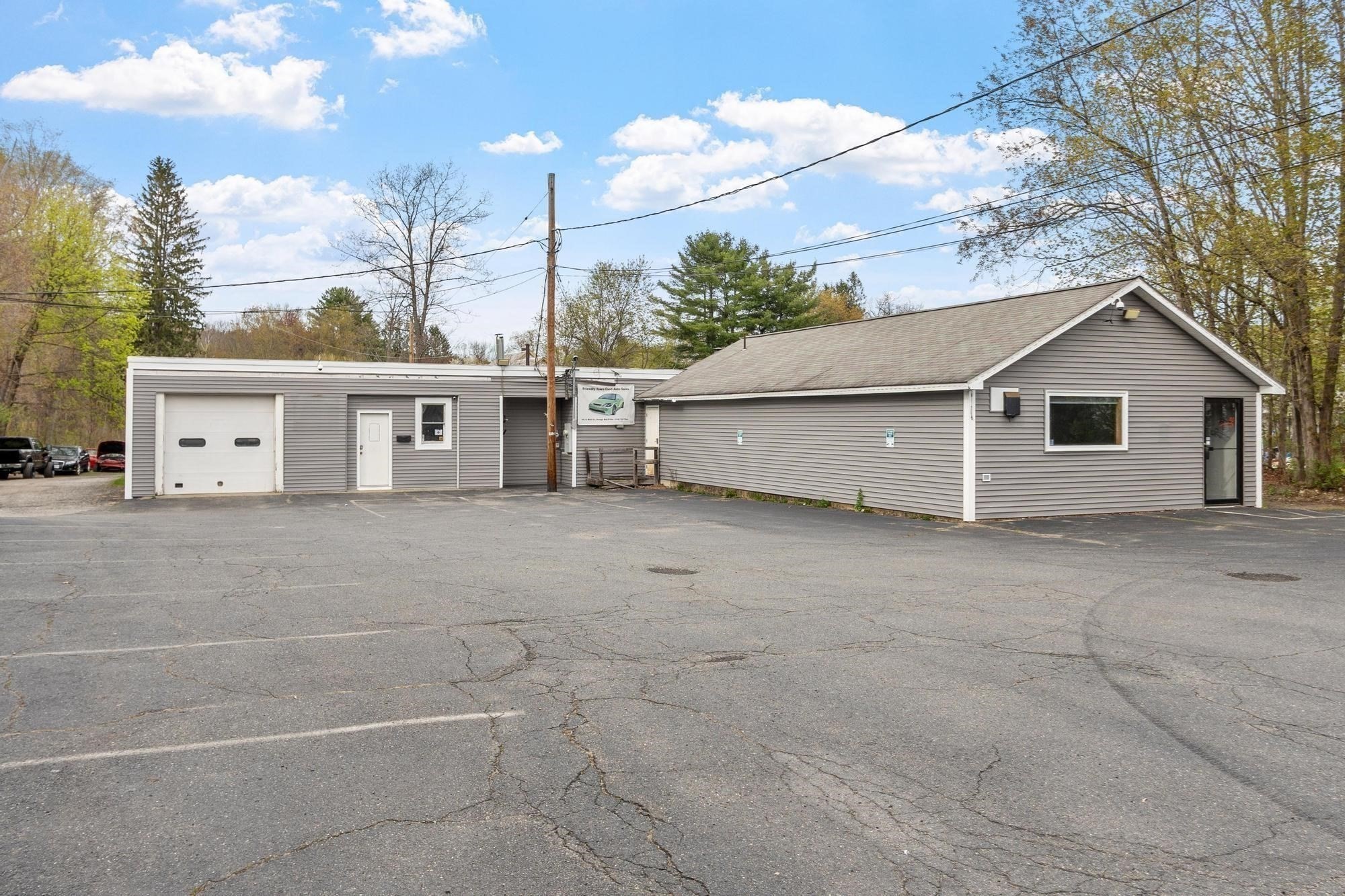181 E Main St # B4 Property Photo 1
