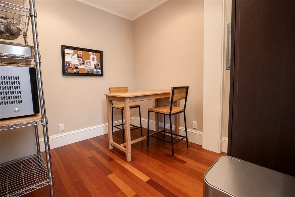 164 Strathmore # 23 Property Photo 3