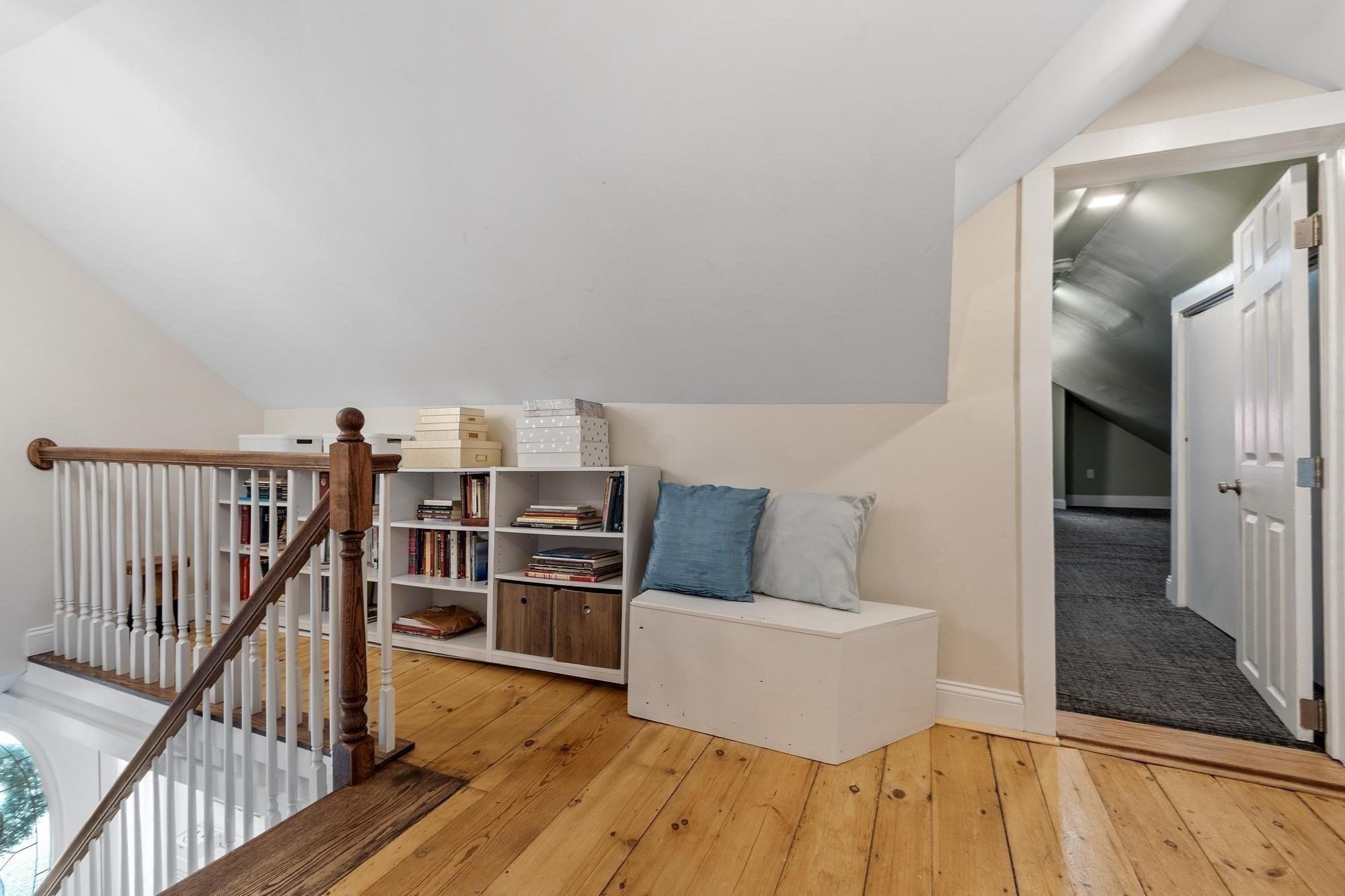 9 Cross St Property Photo 20
