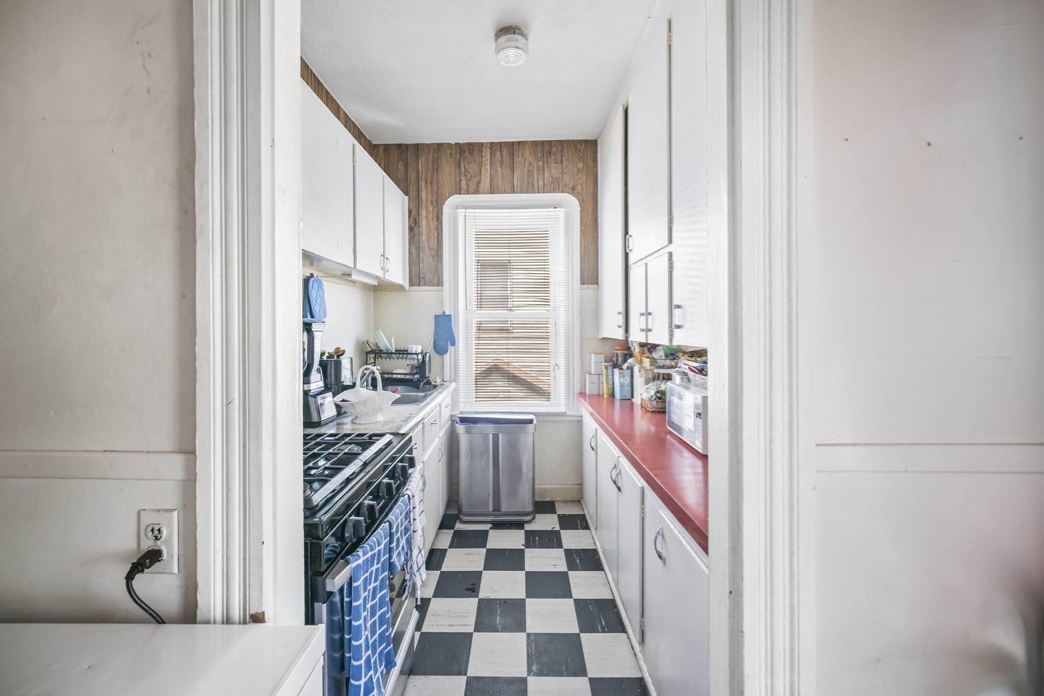 82 Snell St Property Photo 7