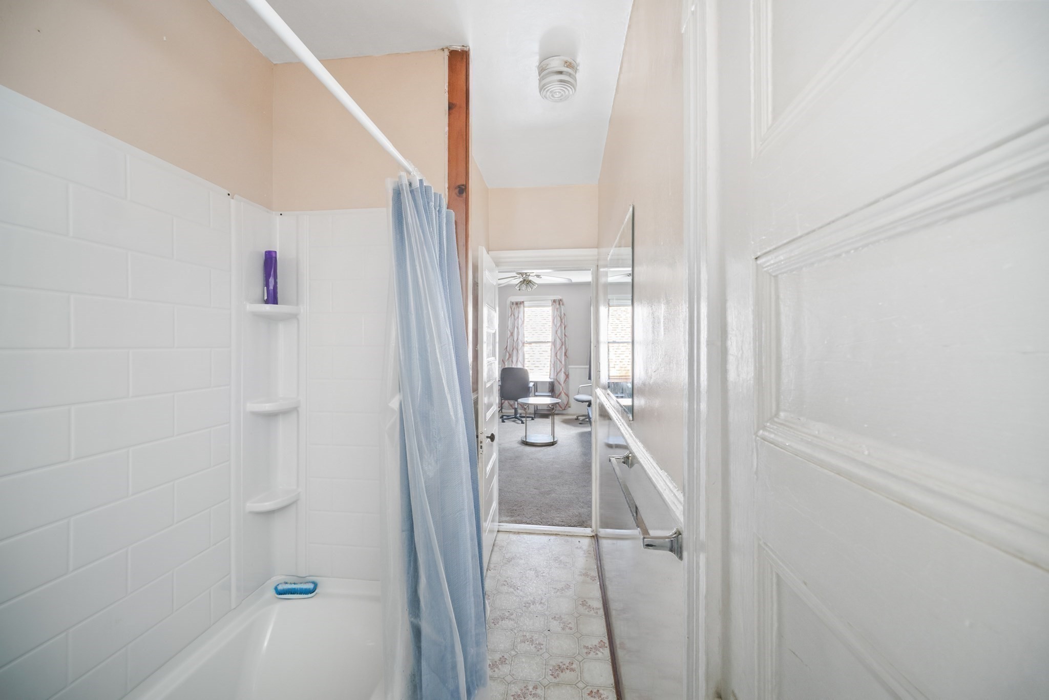 82 Snell St Property Photo 19