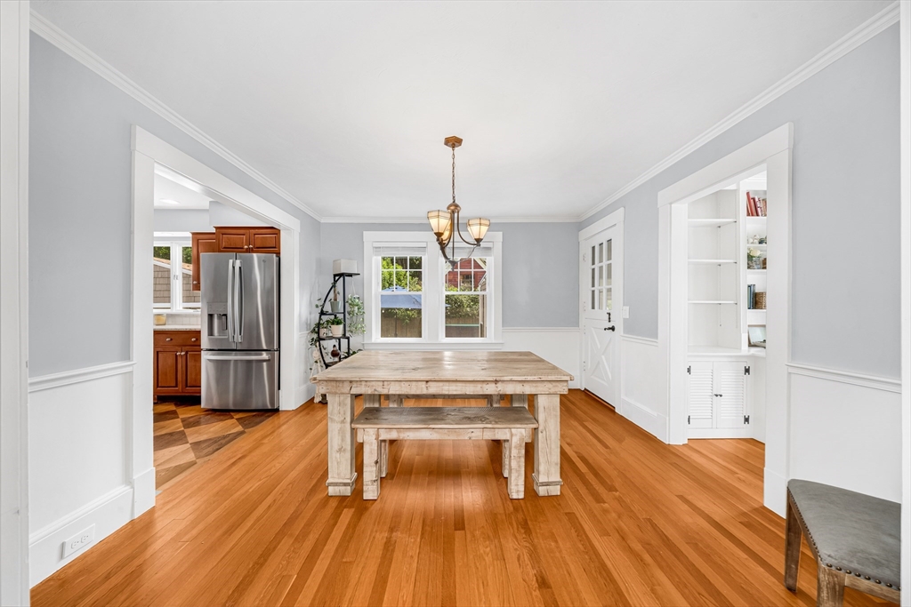 10 Essex St Property Photo 12