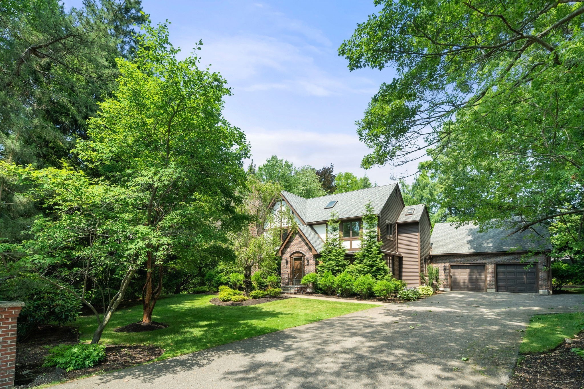 75 Hammond Pond Parkway Property Photo 1