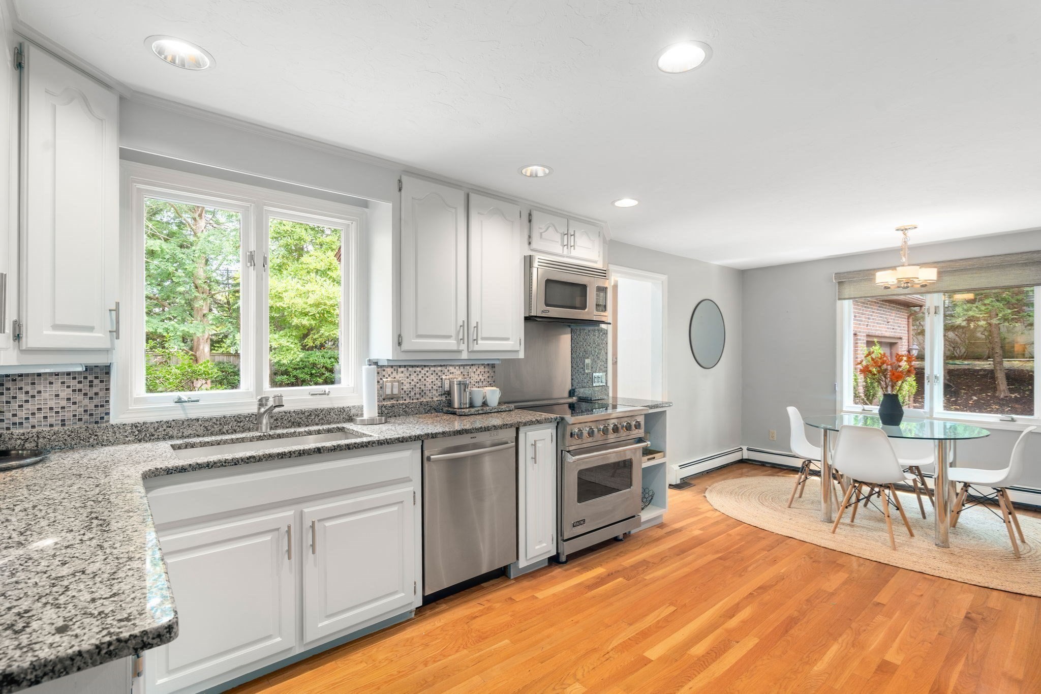 75 Hammond Pond Parkway Property Photo 13