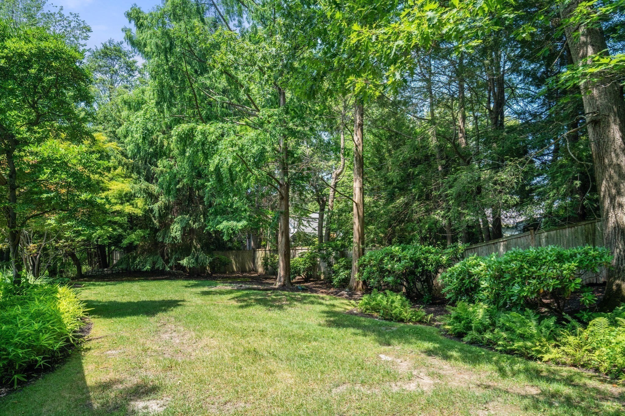 75 Hammond Pond Parkway Property Photo 28