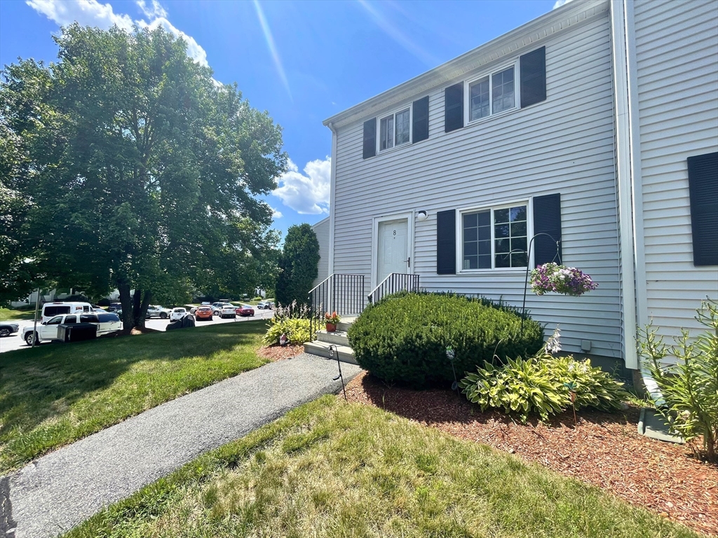 18 Westford Rd # 8 Property Photo 1