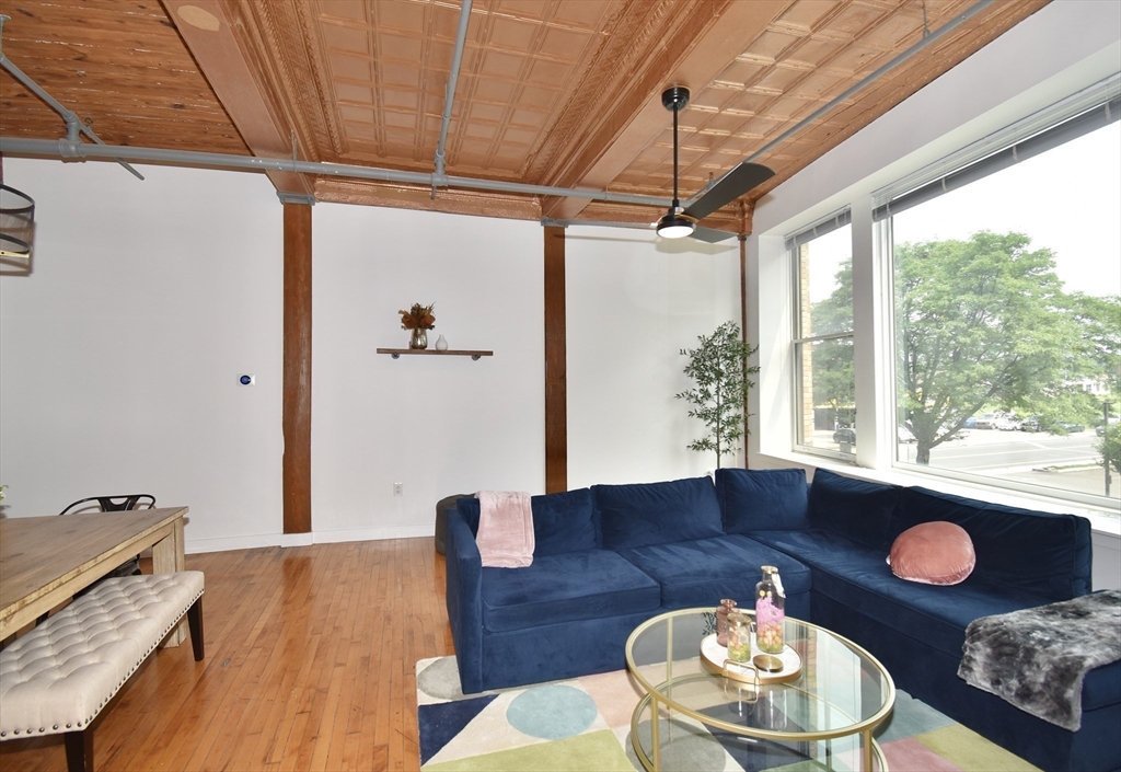 385 Worthington Street # 2f Property Photo 6