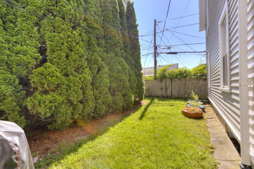 71 Esther St Property Photo 20