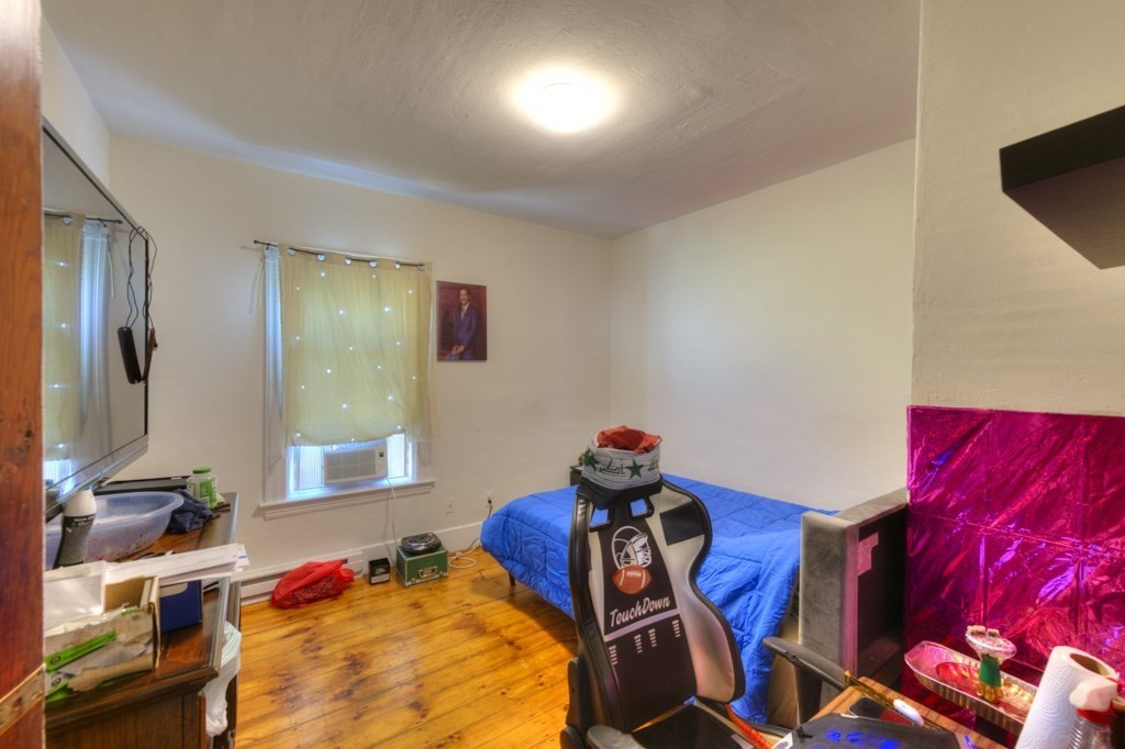 71 Esther St Property Photo 34