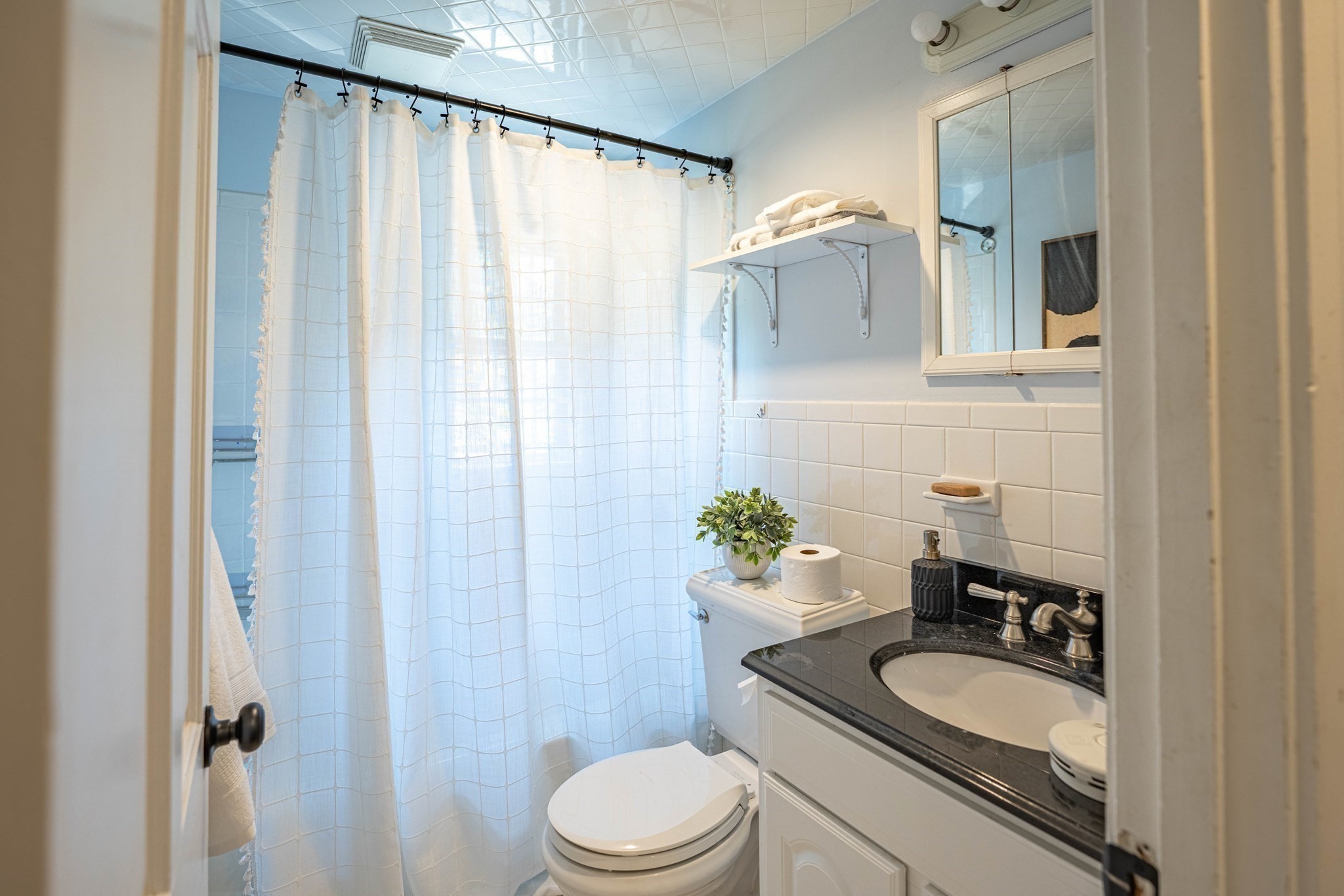 247 Washington St # 11 Property Photo 10