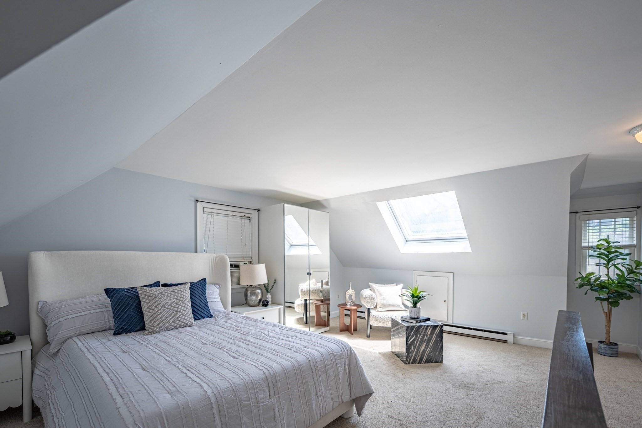 247 Washington St # 11 Property Photo 15