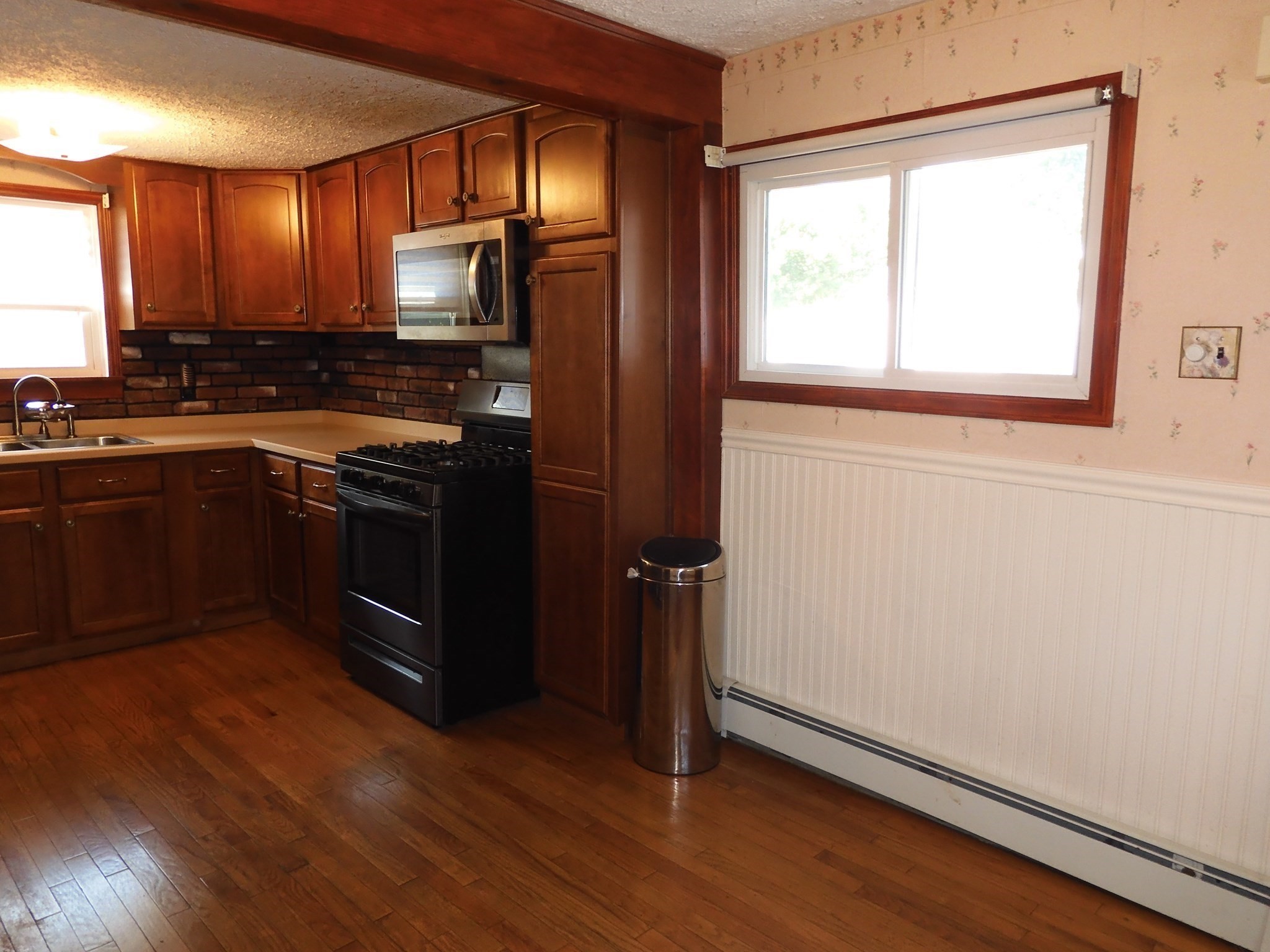 146 Bridle Rd Property Photo 11