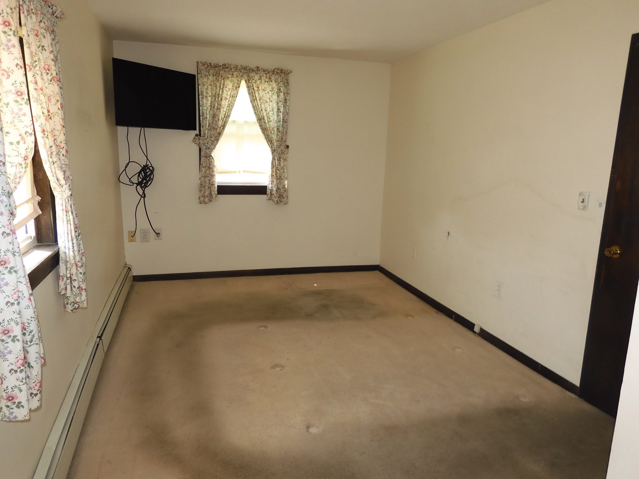 146 Bridle Rd Property Photo 17