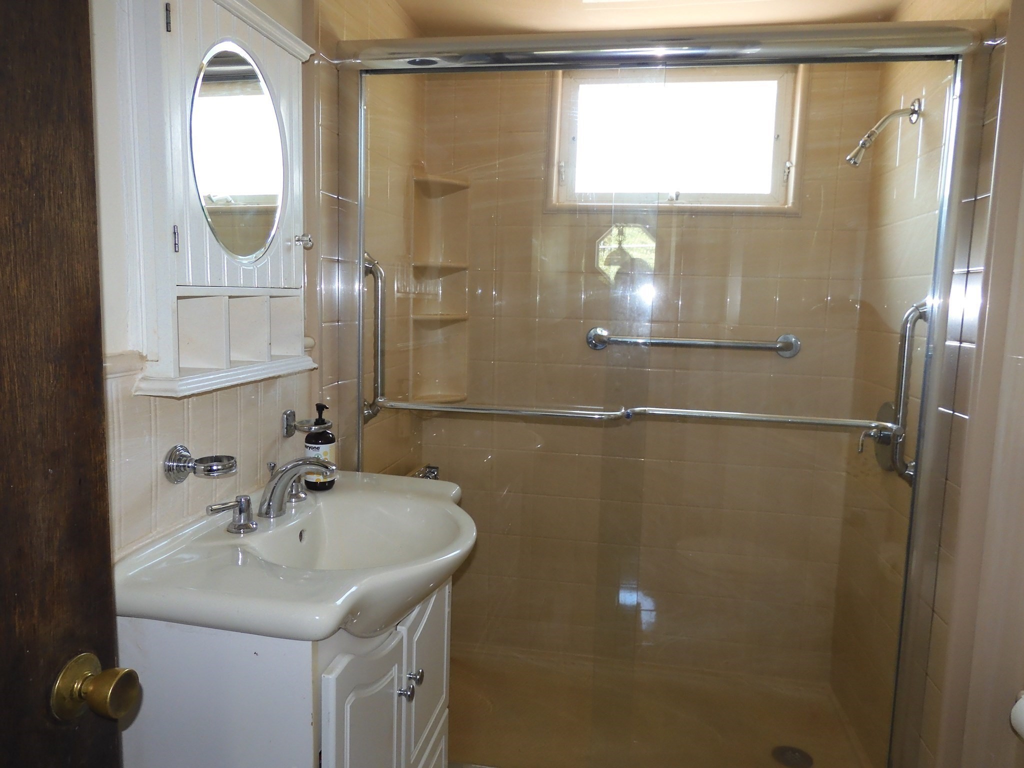 146 Bridle Rd Property Photo 18