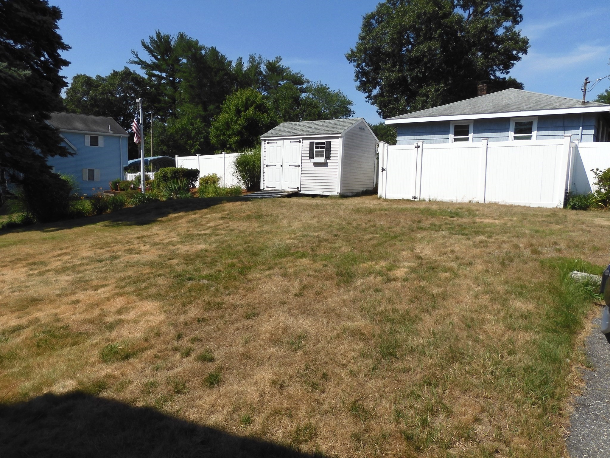 146 Bridle Rd Property Photo 26