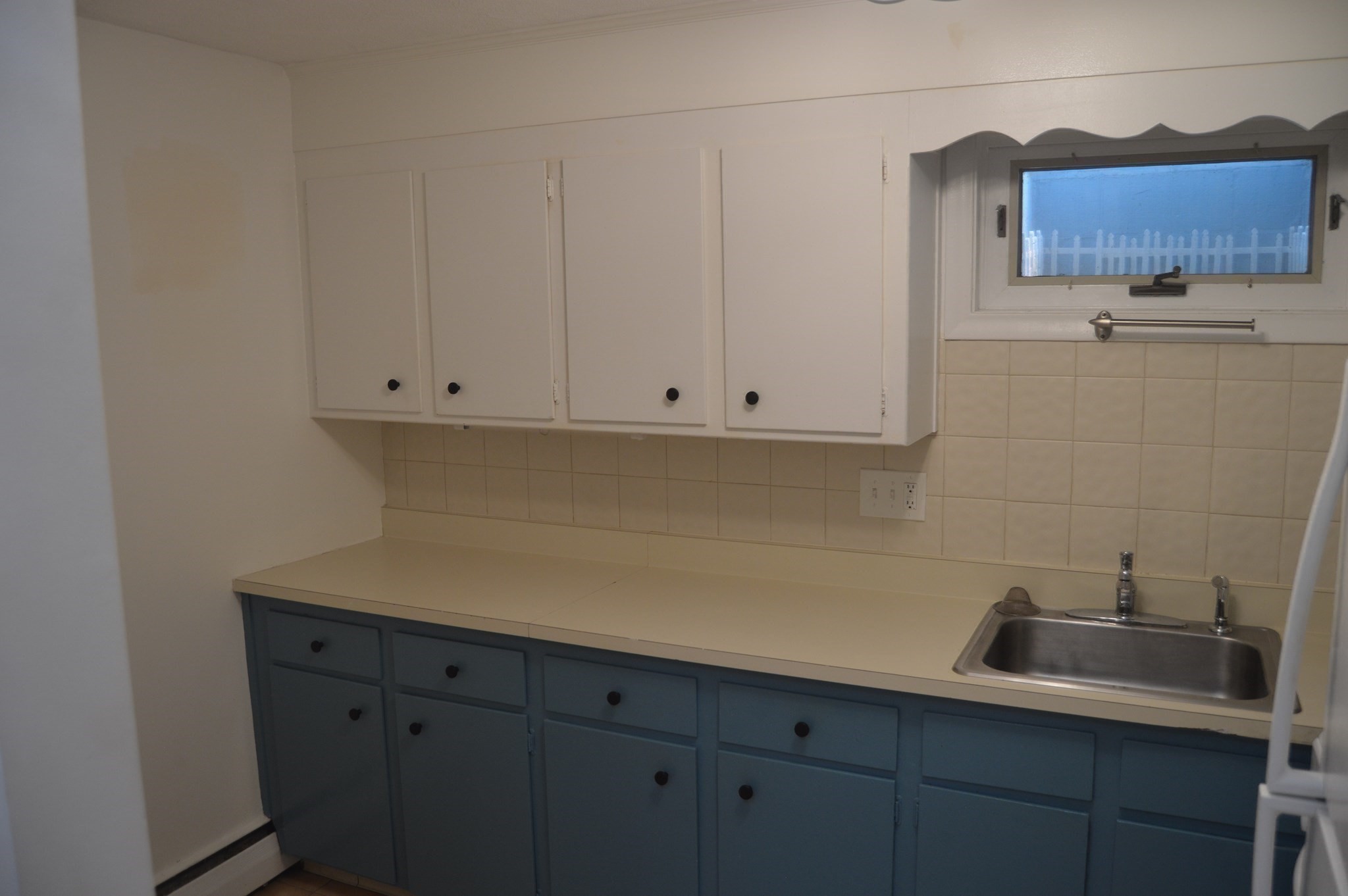 152 Sewall Ave # 1 Property Photo 6