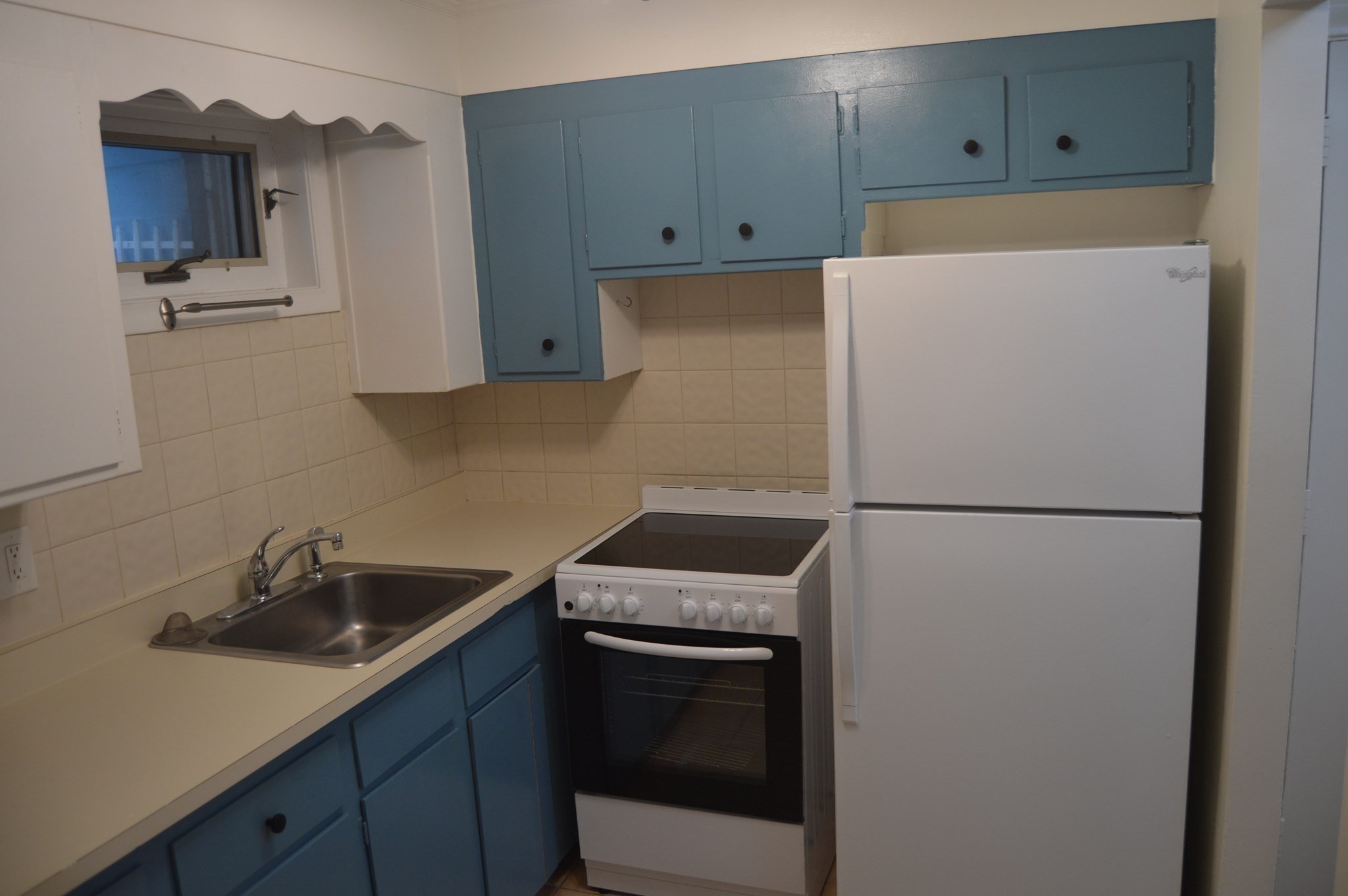 152 Sewall Ave # 1 Property Photo 7
