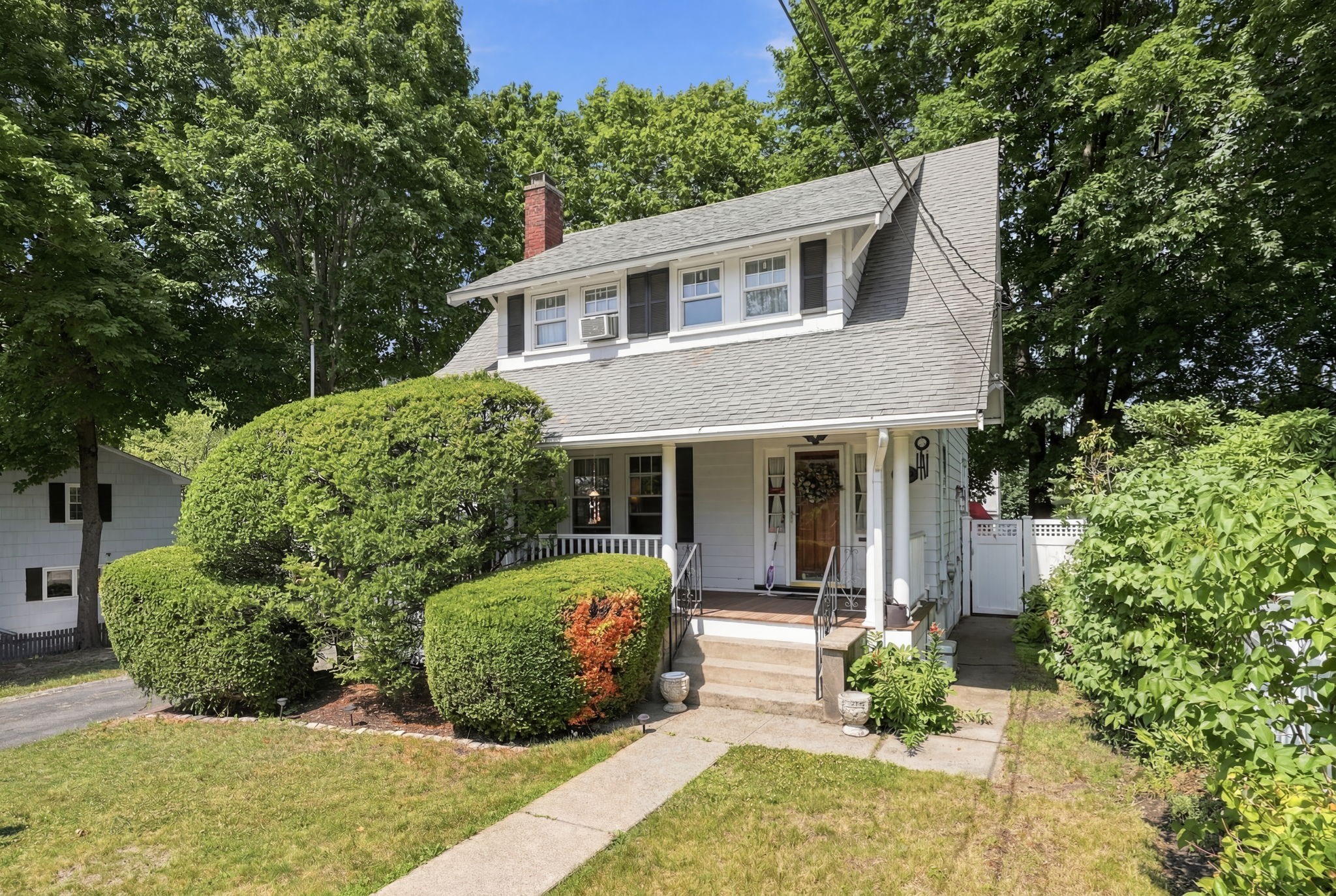 42 Norway Property Photo 1