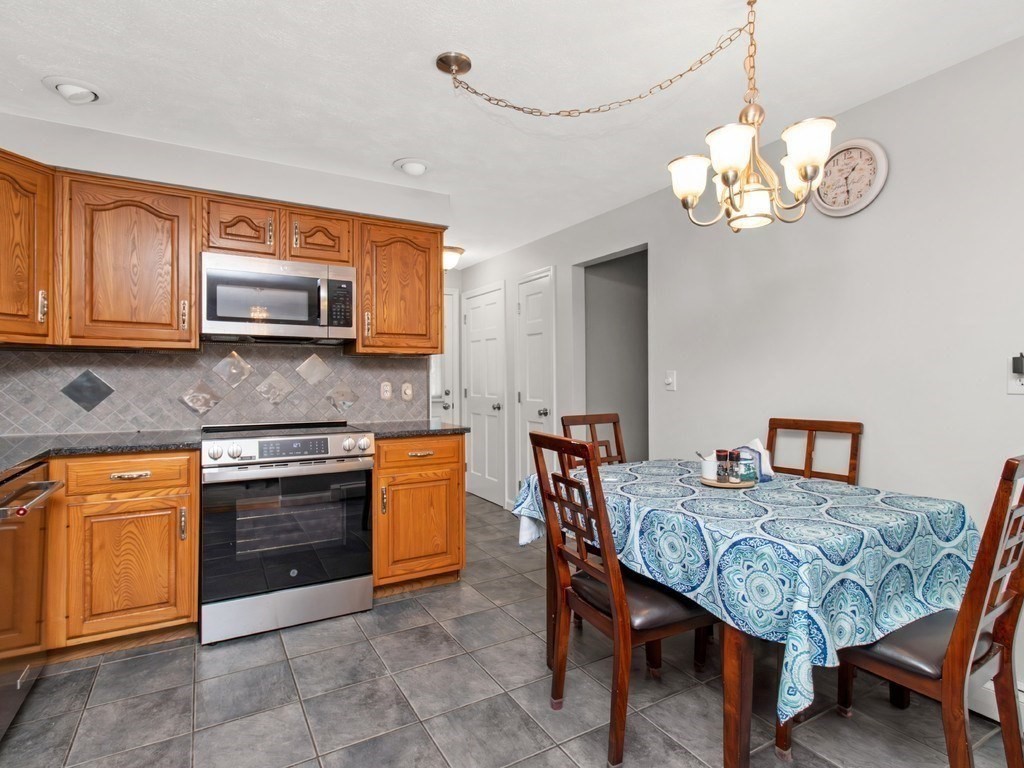 127 Westgate Road Property Photo 5