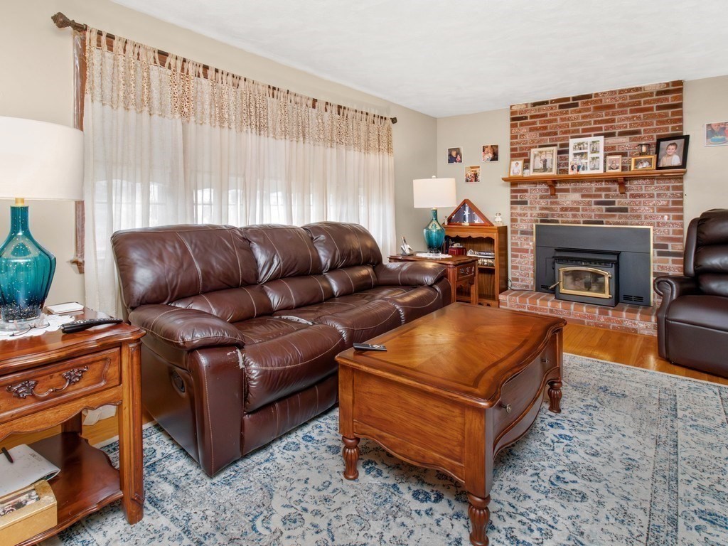 127 Westgate Road Property Photo 10