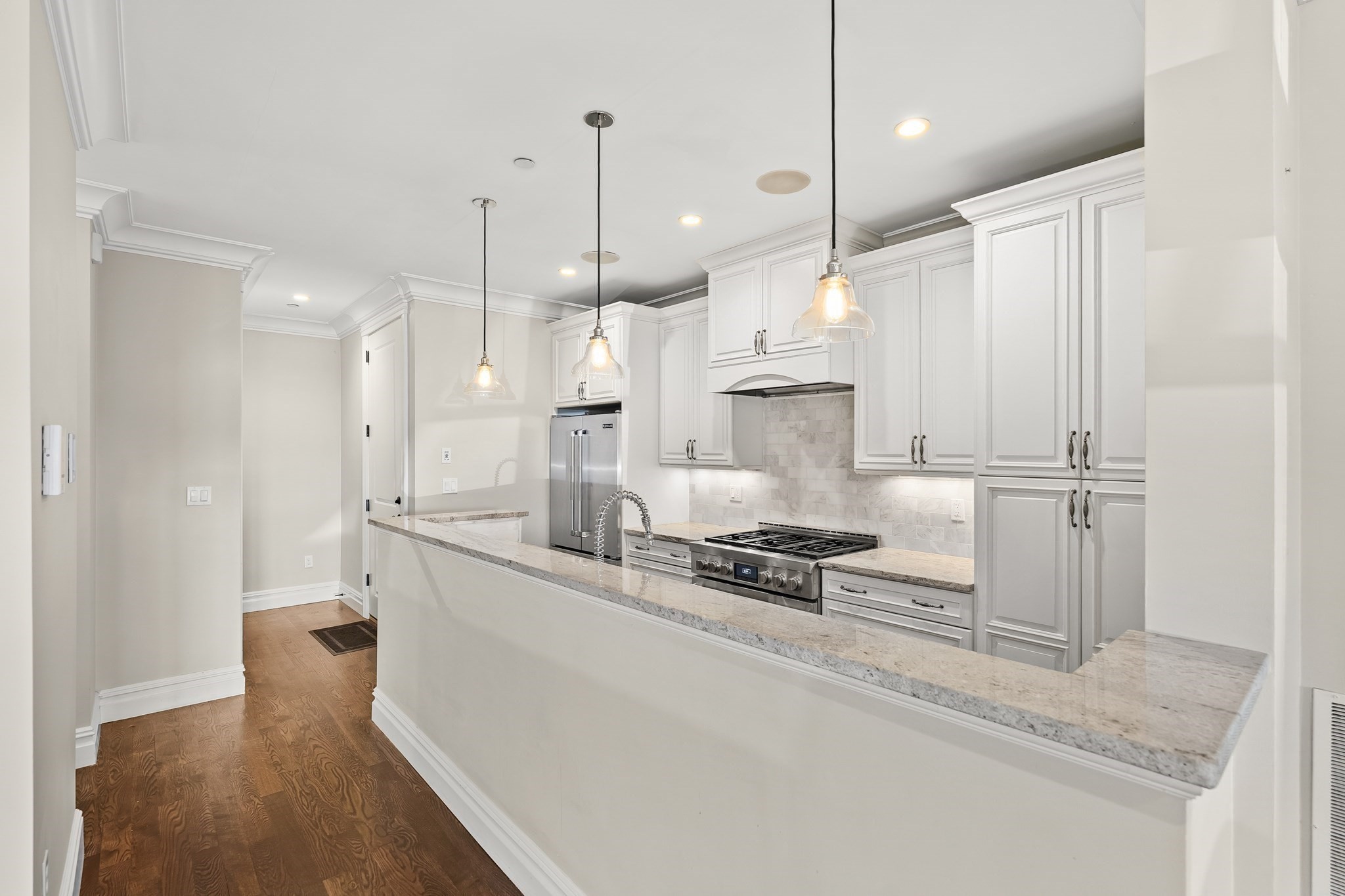 9 M # 2 Property Photo 10