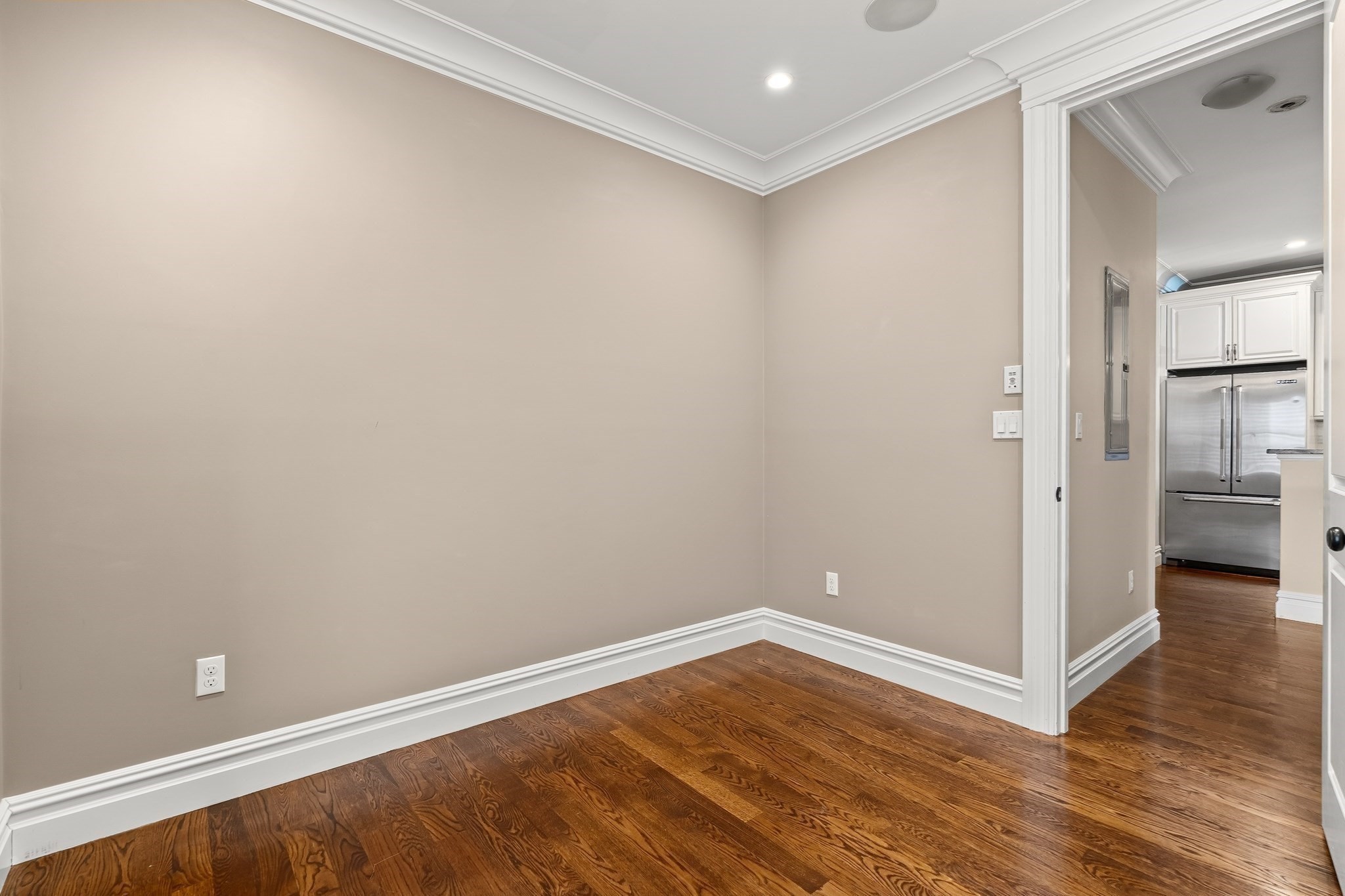 9 M # 2 Property Photo 20