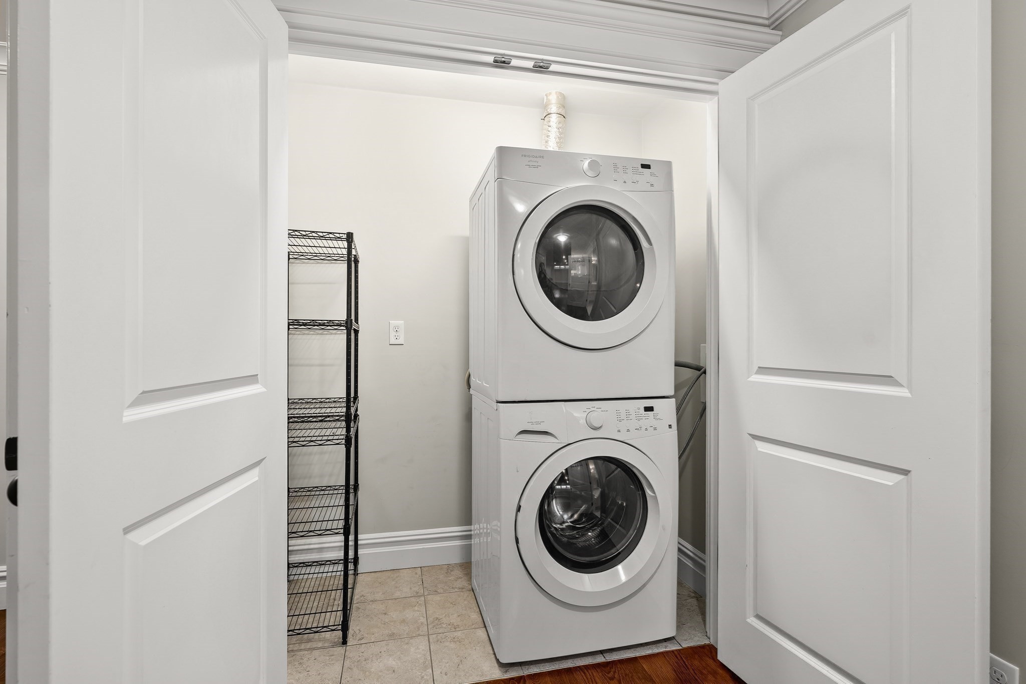 9 M # 2 Property Photo 38