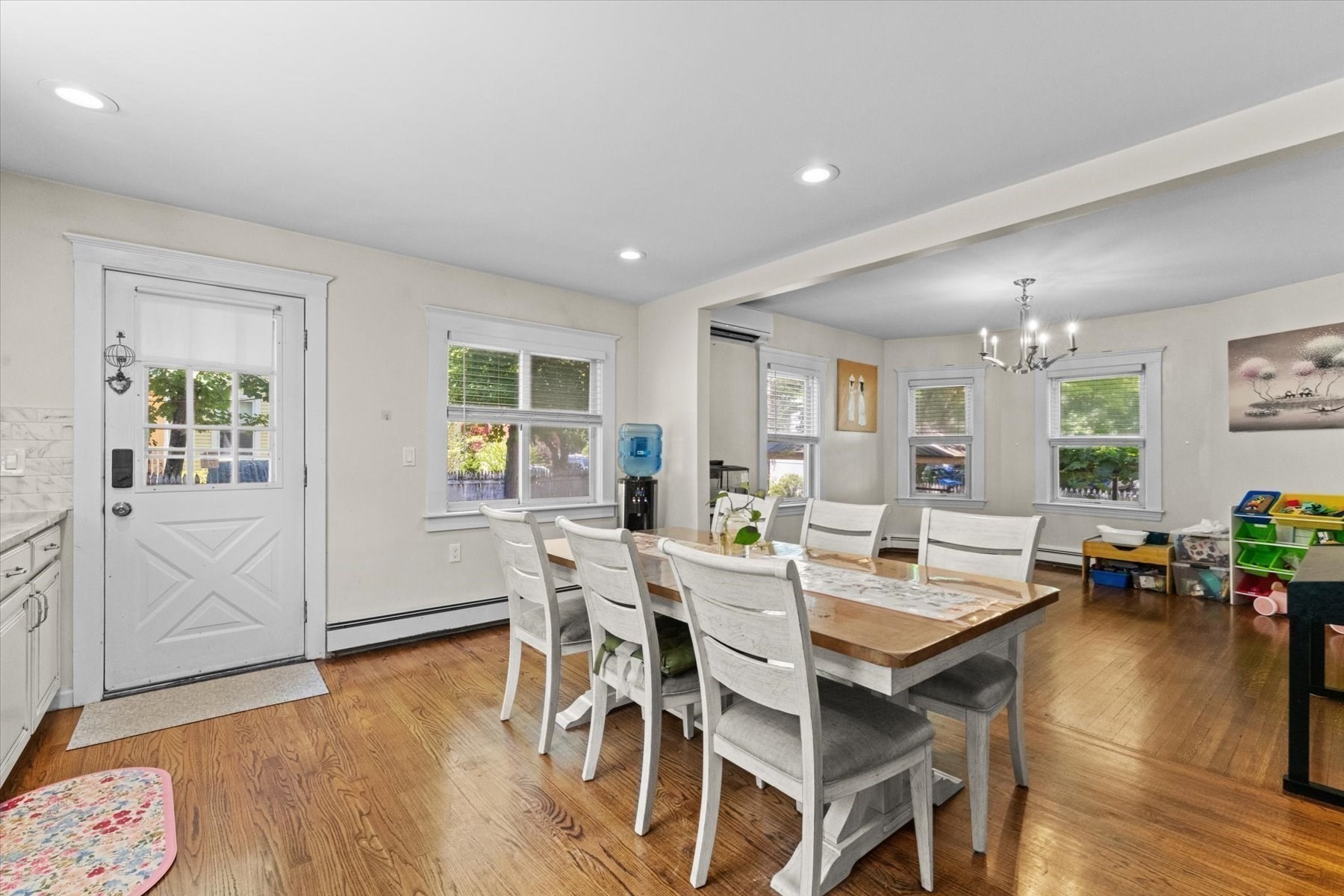 3 Oakland Park Property Photo 4