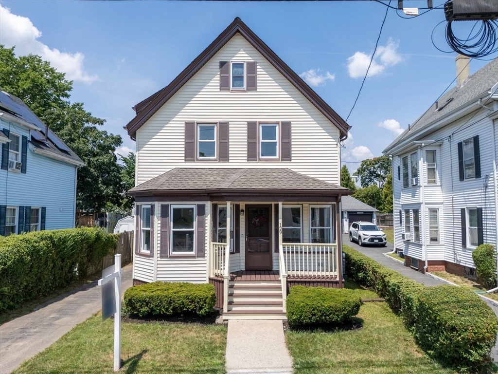 129 Maple Street Property Photo 1
