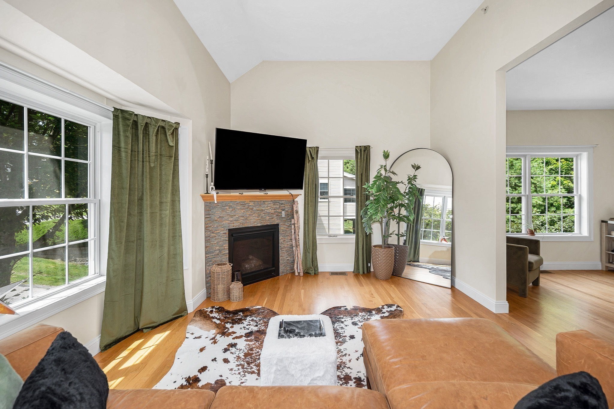 2 Charles Ridge Rd # A Property Photo 9
