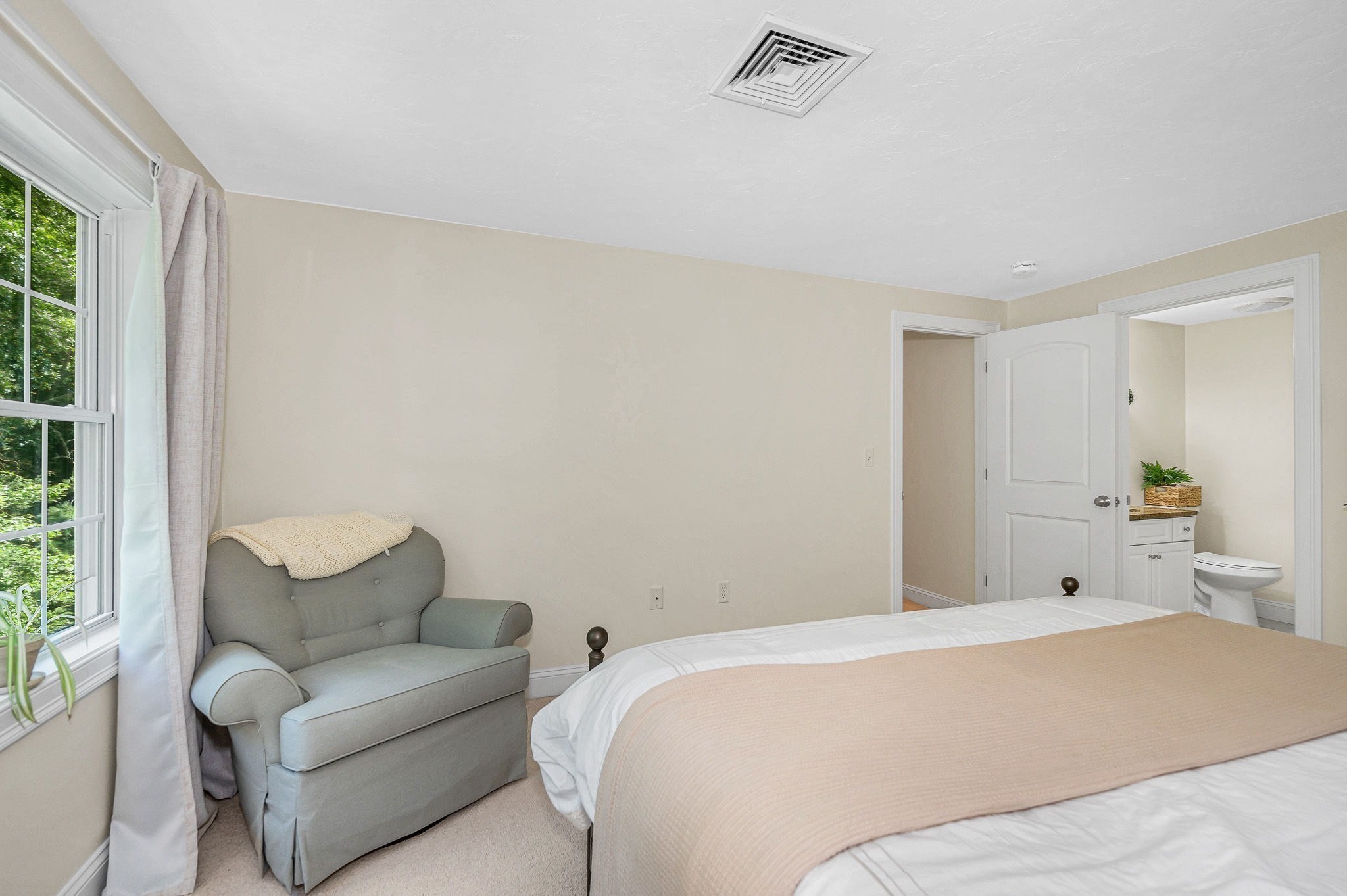 2 Charles Ridge Rd # A Property Photo 19