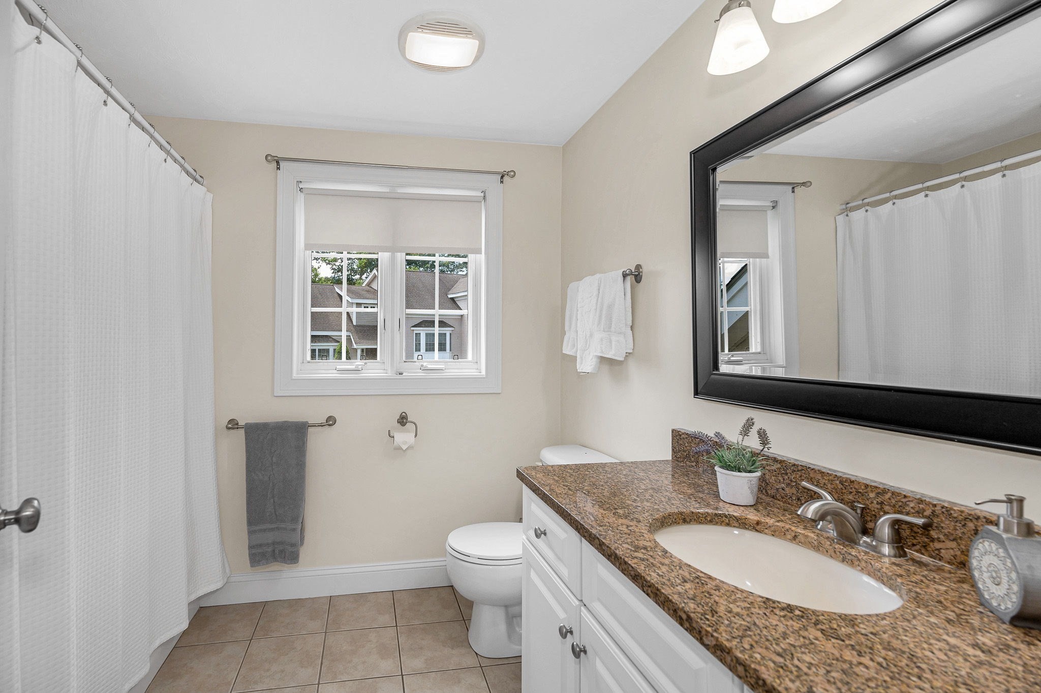 2 Charles Ridge Rd # A Property Photo 23