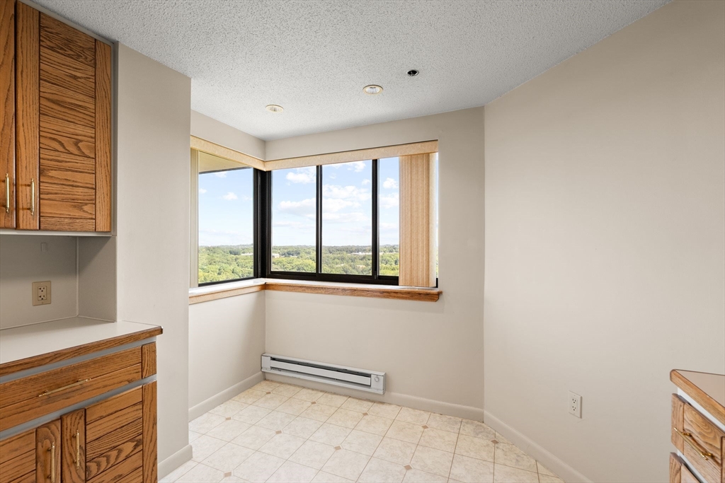 200 Burkhall Street # 505 Property Photo 16