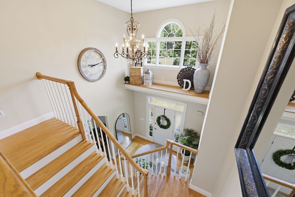 8 Lexington Circle Property Photo 8