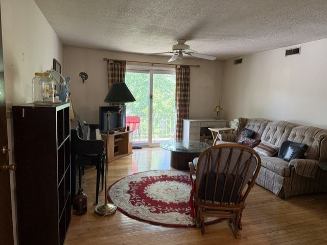 5 Pilgrim Circle # F Property Photo 3