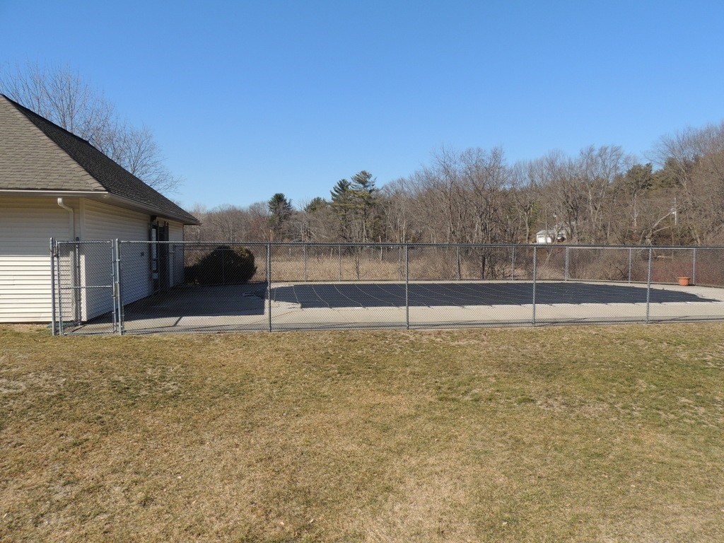 399 Great Rd # 4 Property Photo 12
