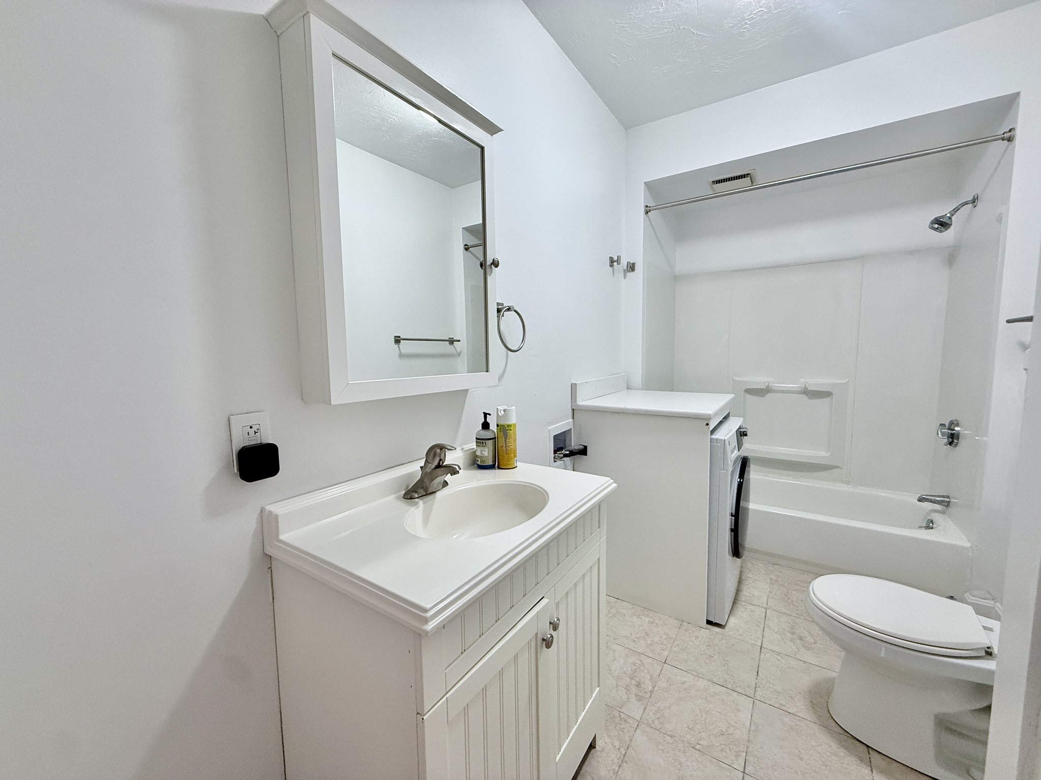 5 Stoneland Rd # 2 Property Photo 7